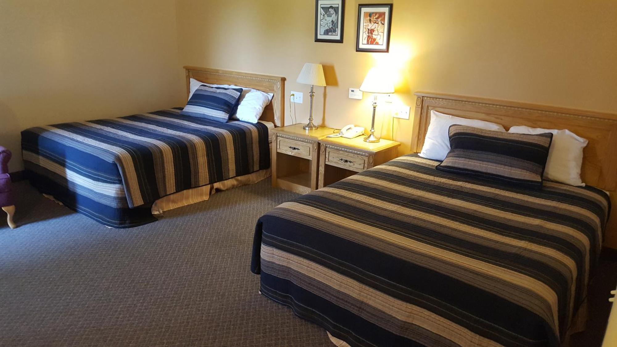 Knights Inn Вудсток Номер фото