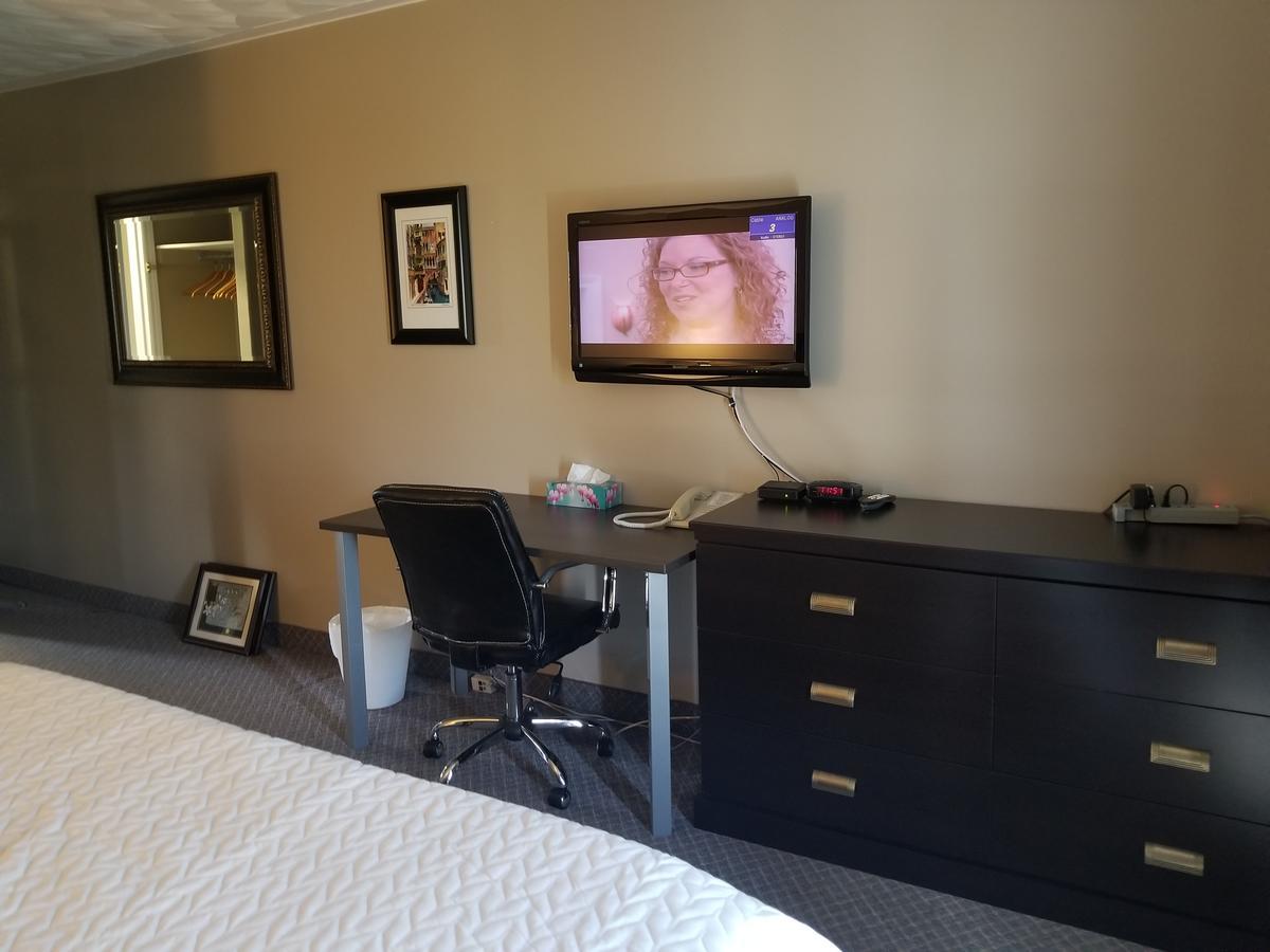 Knights Inn Вудсток Экстерьер фото