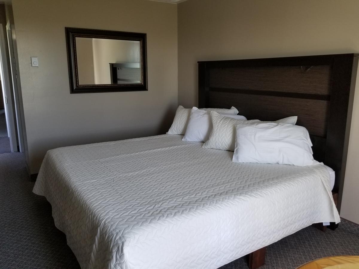 Knights Inn Вудсток Экстерьер фото