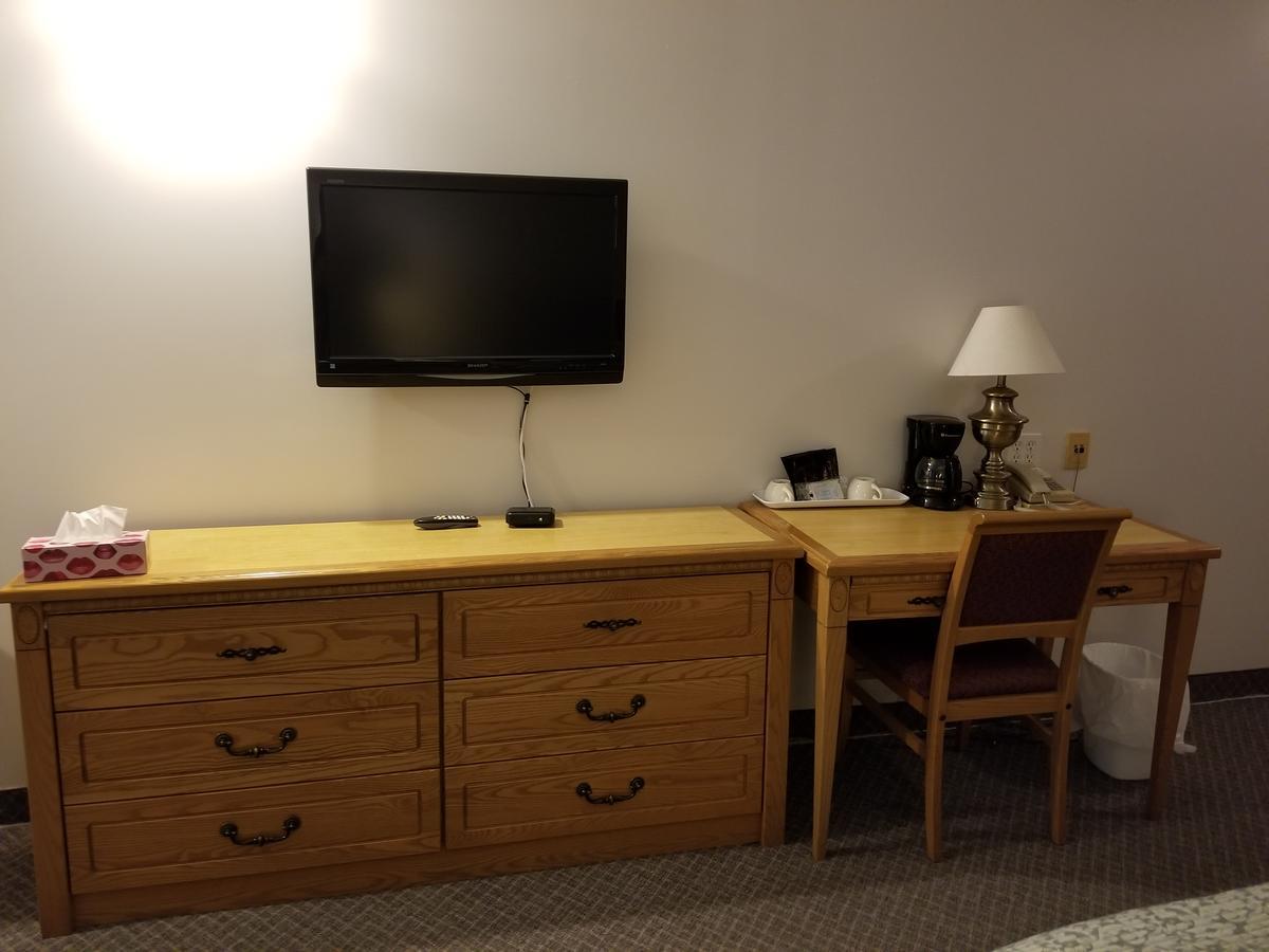 Knights Inn Вудсток Экстерьер фото
