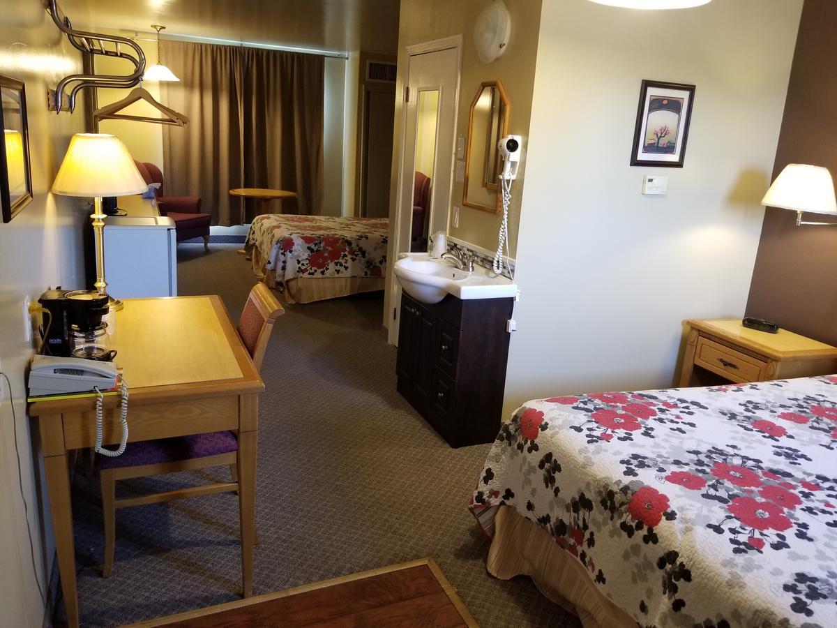 Knights Inn Вудсток Экстерьер фото
